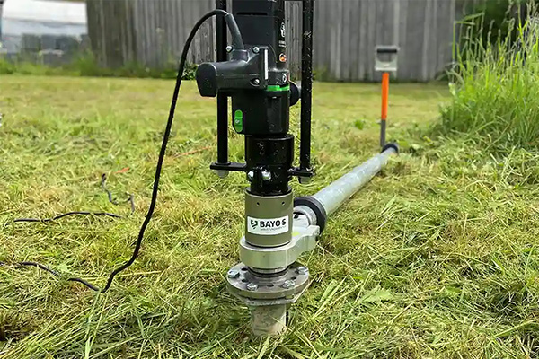 SEMI fixní zemní vruty