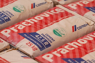 Balený cement