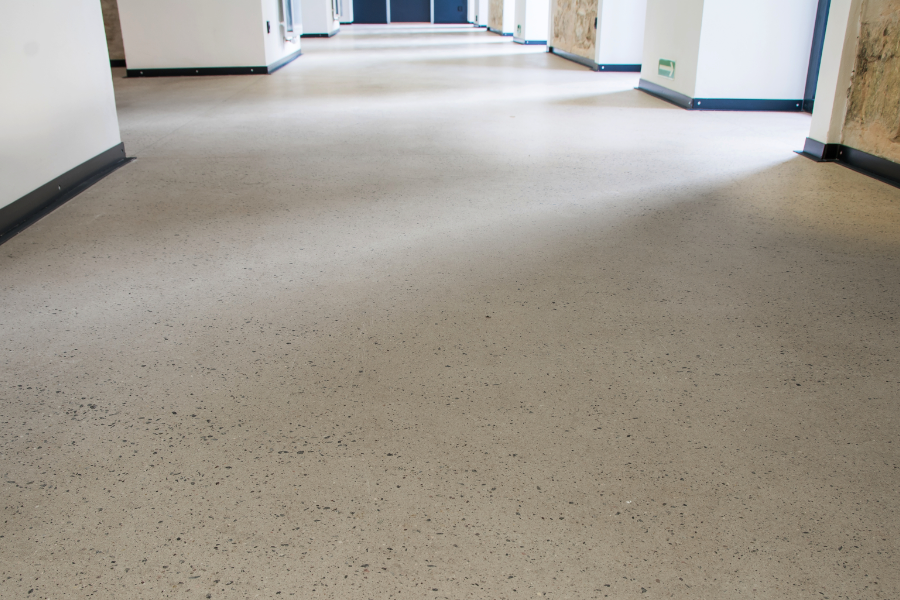 Samozhutnitelný beton