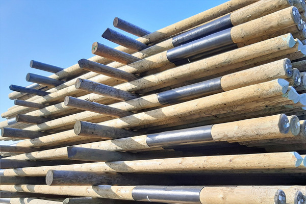 Dřevěné impregnované sloupy