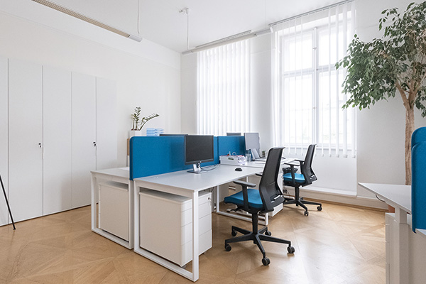 Kancelářský nábytek SETUP