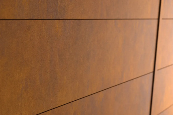 Ruukki Patina sendvičový panel