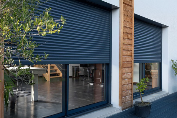 Chytré venkovní stínění