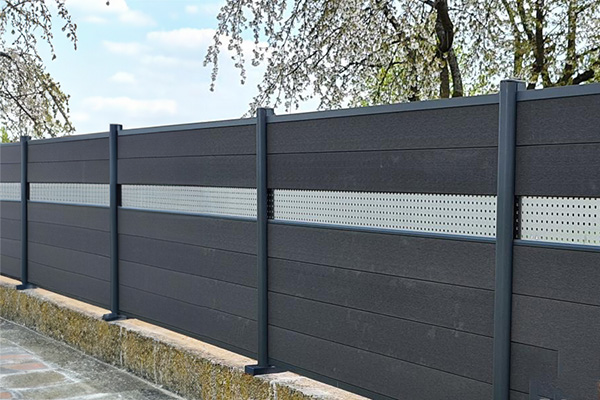 WPC oplocení HoriZen Prime od Betafence